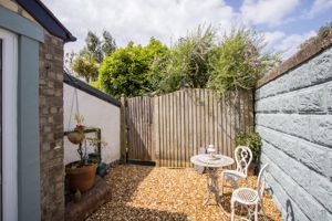 Photo 1- click for photo gallery